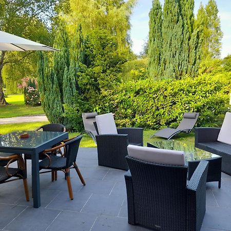 Domaine De L'Ermitage Villa Рю Екстериор снимка