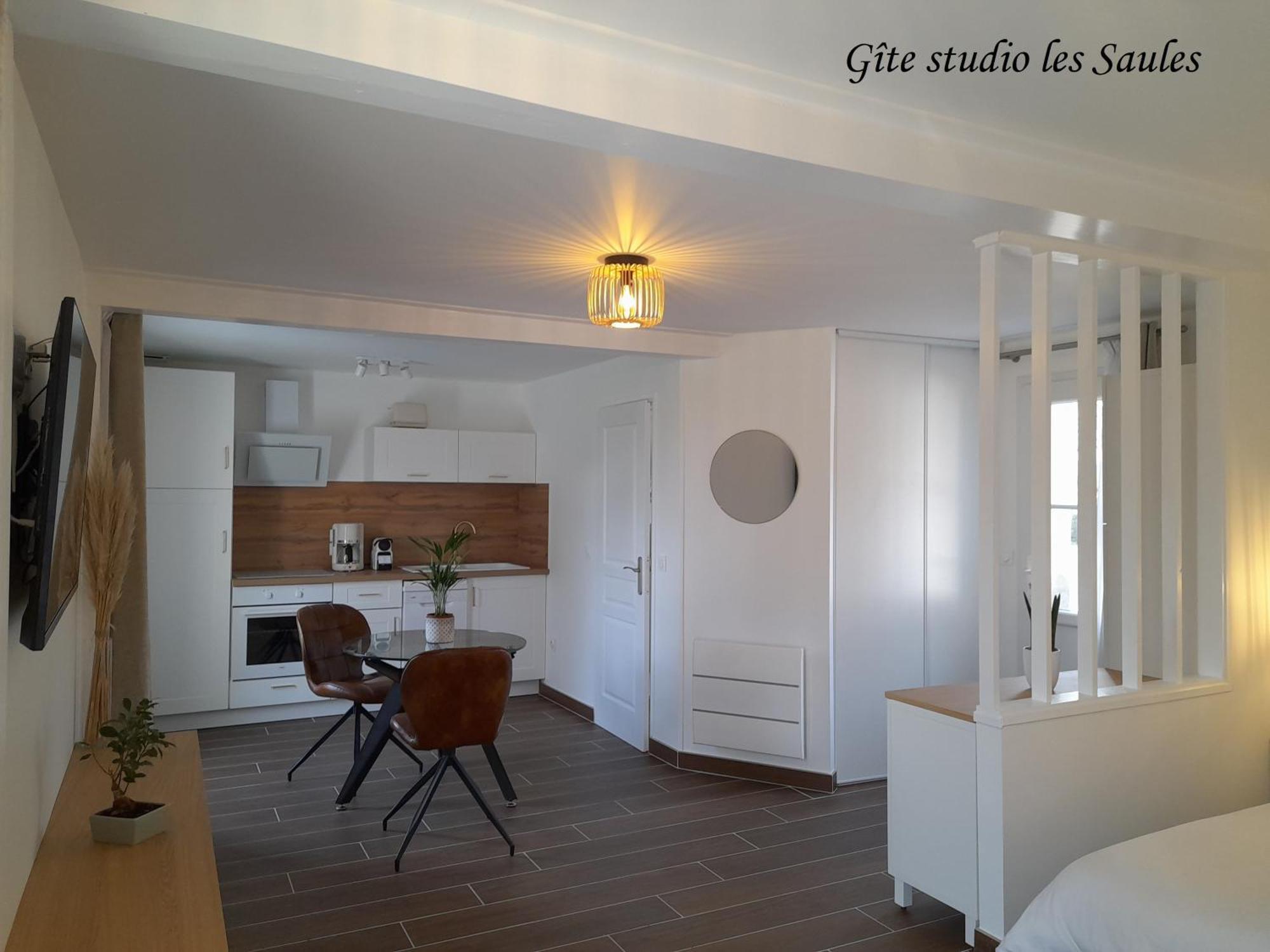 Domaine De L'Ermitage Villa Рю Екстериор снимка