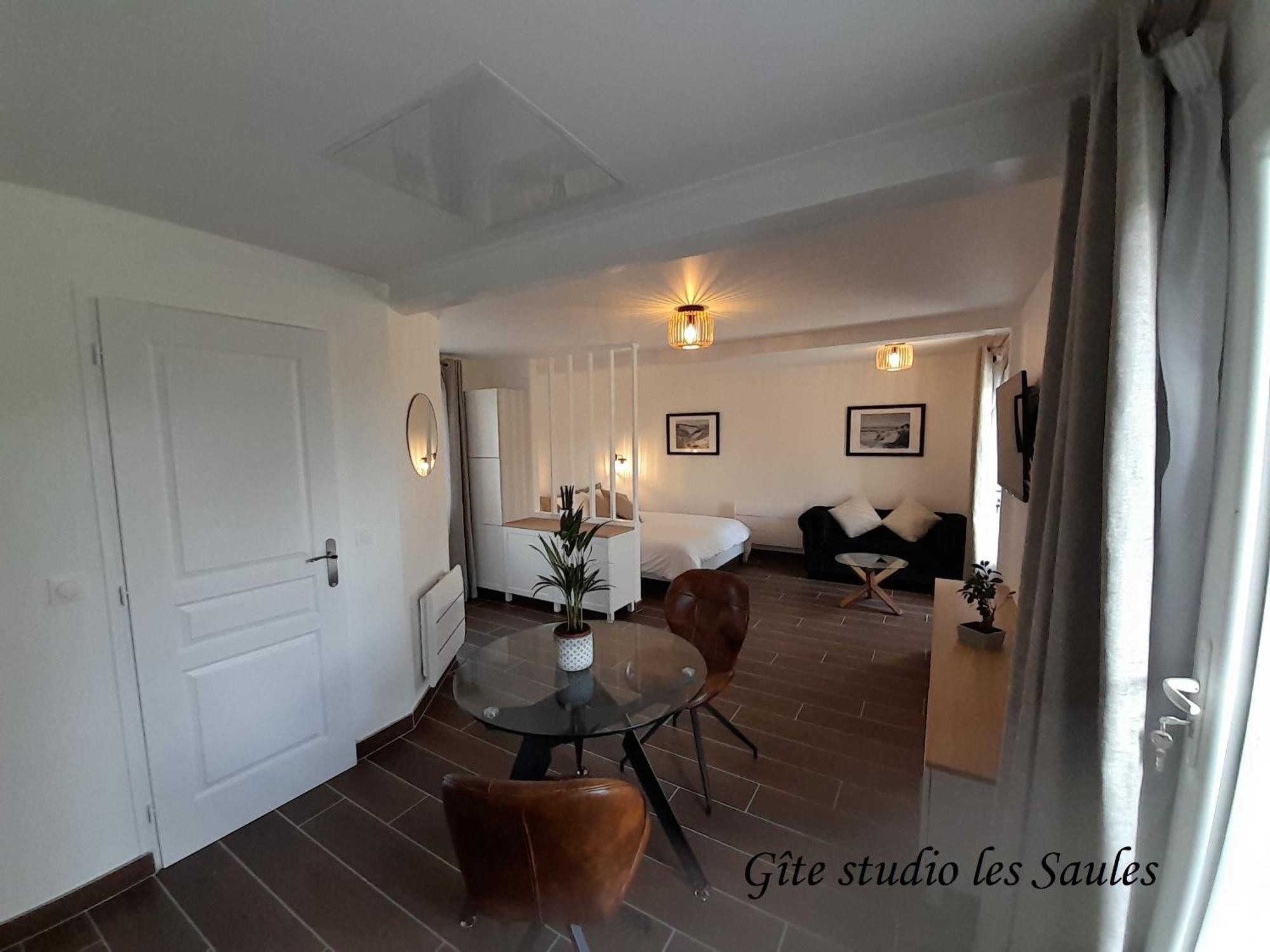 Domaine De L'Ermitage Villa Рю Екстериор снимка